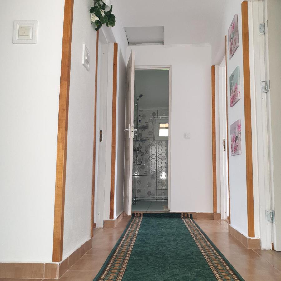 Casuta Din Gradina Villa Horezu Luaran gambar