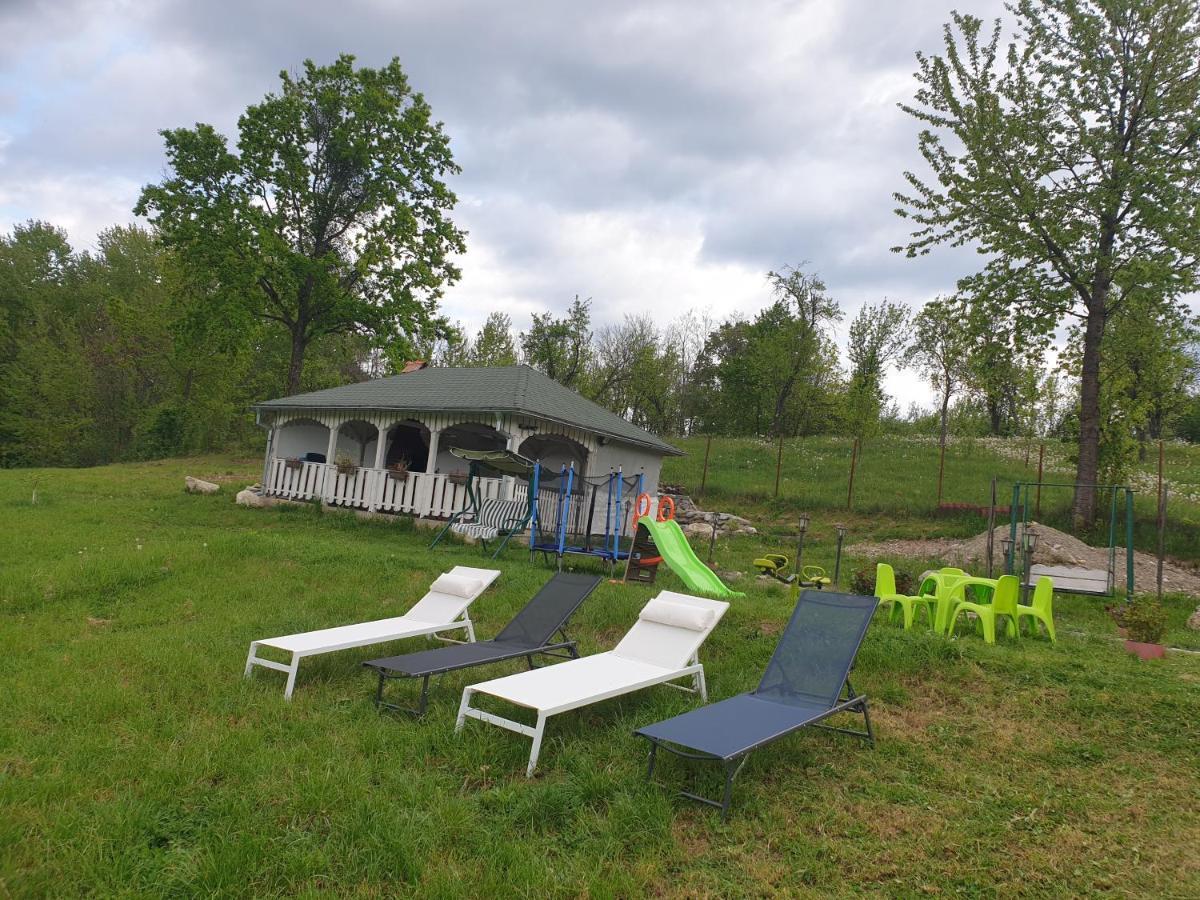 Casuta Din Gradina Villa Horezu Luaran gambar